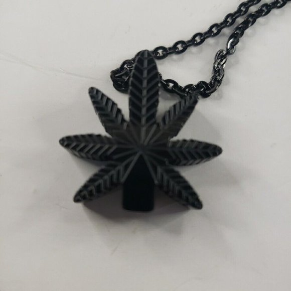 Black Metal Potleaf Cannabis Marijuana Necklace - Picture 1 of 2